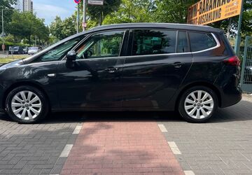 Opel Zafira 185.000 km 7.990 &euro; Berlin 12353