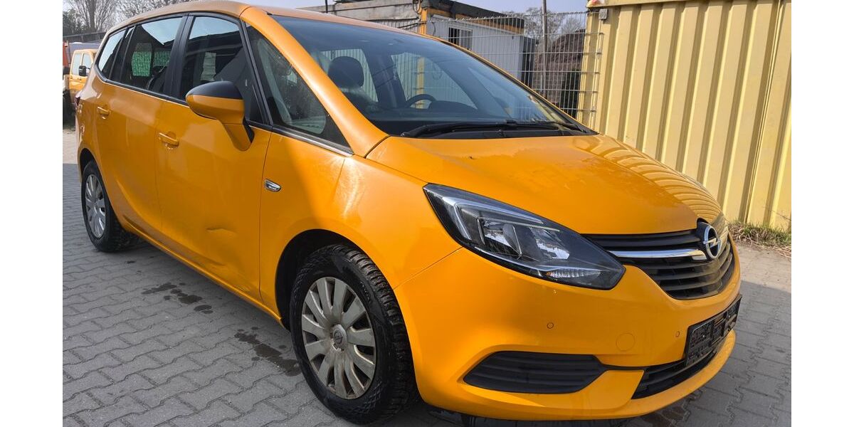 Opel Zafira 240.371 km 4.999 &euro; Berlin 14167