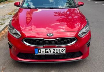 Kia ceed Sportswagon 130.000 km 12.500 &euro; Berlin 10627