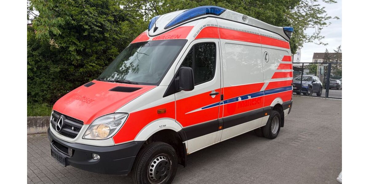 Mercedes-Benz Sprinter 299.000 km 15.999 &euro; Berlin 13581