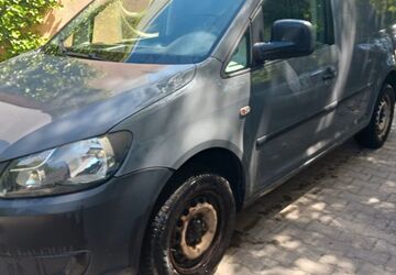VW Caddy 185.000 km 4.890 &euro; Berlin-Mariendorf 12109