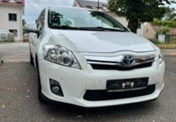 Toyota Auris 118.000 km 11.400 &euro; Dahlewitz 15827