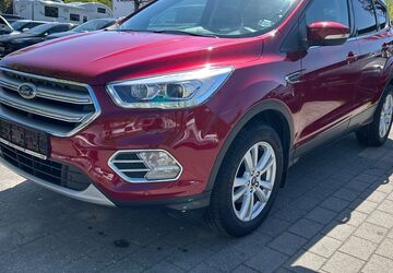 Ford Kuga 89.250 km 10.498 &euro; Potsdam 14471