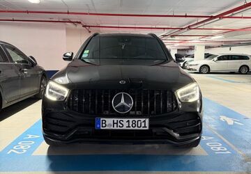 Mercedes-Benz GLC 200 175.000 km 27.000 &euro; Berlin 10439