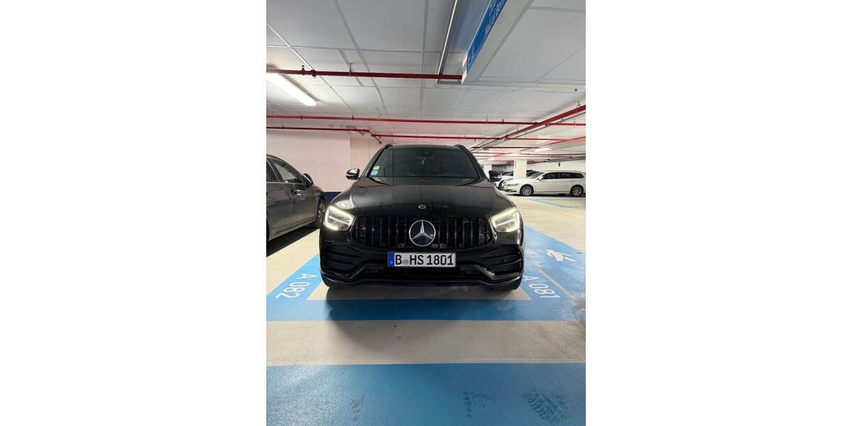Mercedes-Benz GLC 200 175.000 km 27.000 &euro; Berlin 10439