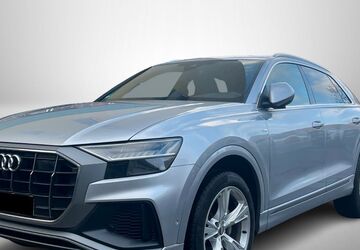 Audi Q8 89.000 km 49.999 &euro; Potsdam 14480