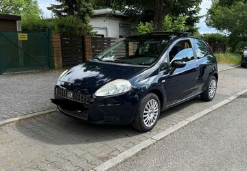 Fiat Grande Punto 126.000 km 2.600 &euro; Berlin 13405