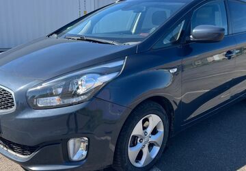 Kia Carens 216.000 km 3.799 &euro; Berlin 12057