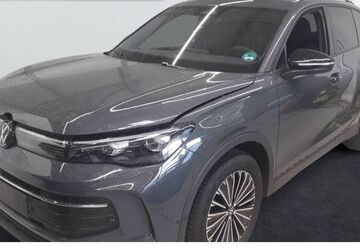 VW Tiguan 27.011 km 31.888 &euro; Berlin 10709