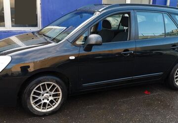 Kia Carens 200.000 km 2.399 &euro; Berlin 13405