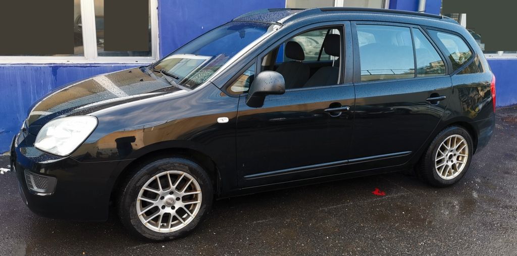 Kia Carens 200.000 km 2.399 &euro; Berlin 13405