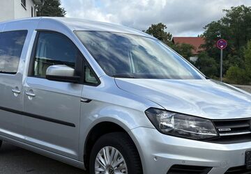 VW Caddy 66.304 km 12.999 &euro; Berlin 13127
