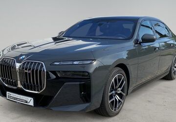 BMW 740 18.081 km 89.490 &euro; Potsdam 14482