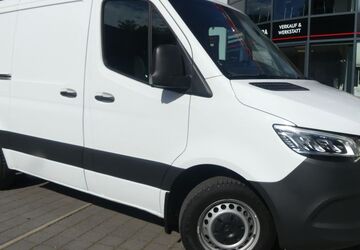 Mercedes-Benz Sprinter 154.988 km 23.400 &euro; Berlin 13156