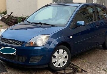 Ford Fiesta 61.500 km 3.200 &euro; Berlin 12169