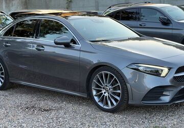 Mercedes-Benz A 180 90.531 km 22.790 &euro; Berlin 12249