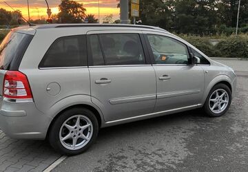 Opel Zafira 294.000 km 2.450 &euro; Berlin 12247