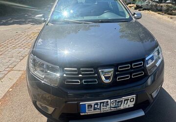 Dacia Sandero 25.780 km 8.888 &euro; Berlin 14169