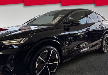 Audi Q4 e-tron 6.001 km 57.900 &euro; Berlin 12489