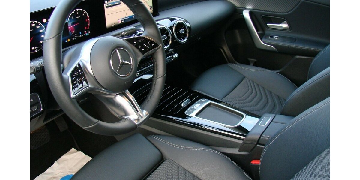 Mercedes-Benz A 200 d Urban Progressive DISTR Pro LED Kamera 6.381 km 28.980 &euro; Falkensee 14612