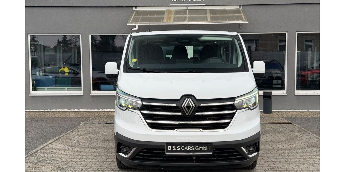 Renault Trafic 33.900 km 25.999 &euro; Nauen 14641