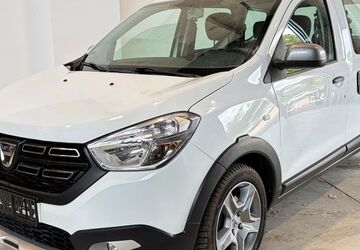 Dacia Dokker 96.613 km 12.999 &euro; Potsdam-Drewitz b.Berlin 14478