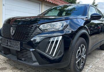 Peugeot 2008 15.000 km 18.000 &euro; Berlin 13403