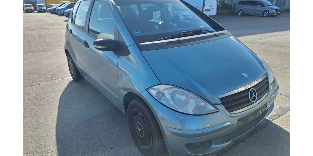 Mercedes-Benz A 150 146.416 km 950 &euro; Berlin 12357