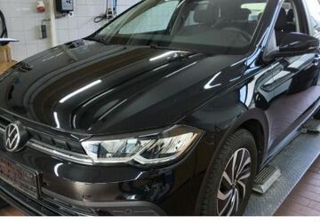 VW Polo 16.630 km 16.930 &euro; Berlin 13089