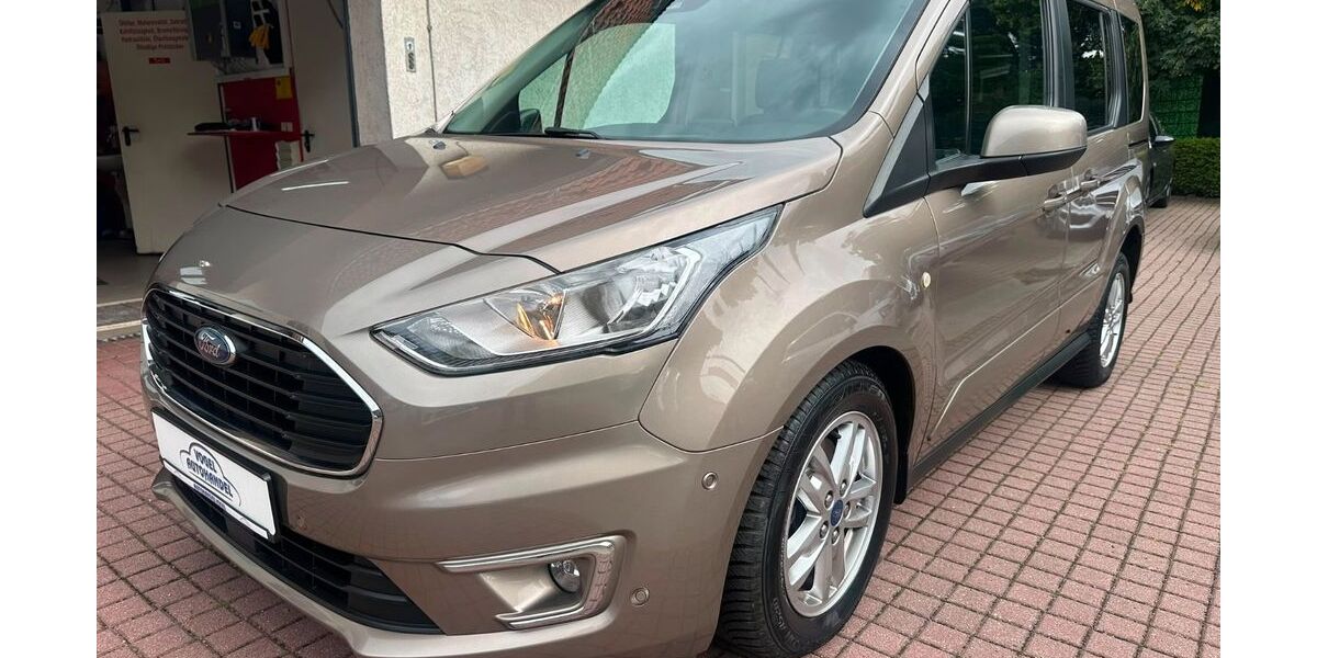 Ford Tourneo 66.032 km 14.990 &euro; Berlin 13059