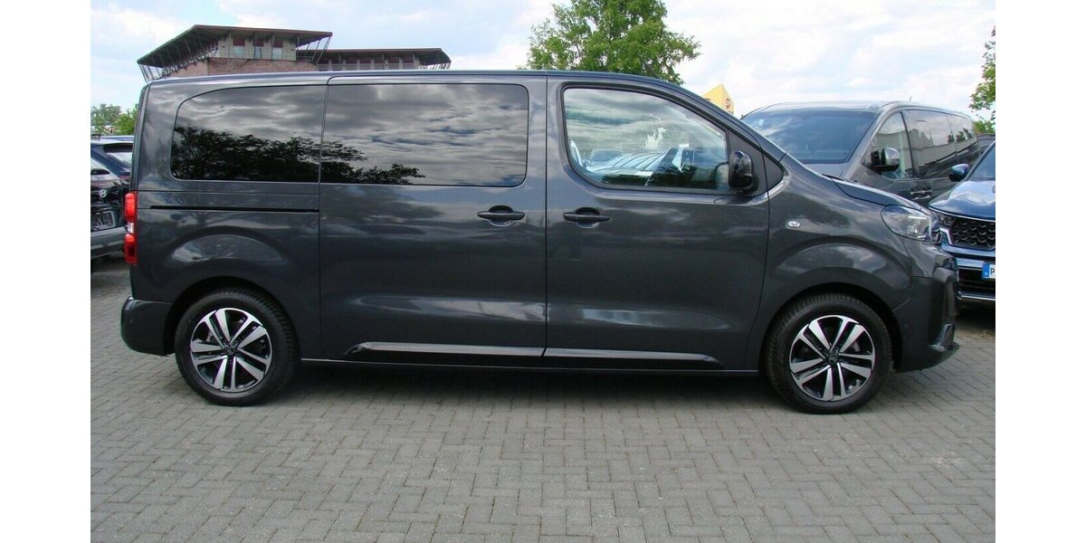Citroen Spacetourer 180 Plus M, AHK LED Kamera180º 8 Sitze 5.882 km 37.980 &euro; Falkensee 14612