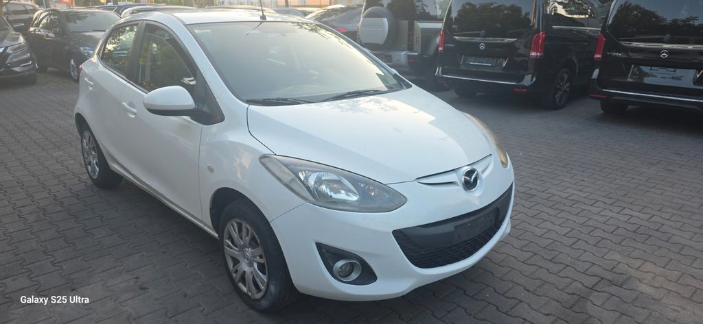 Mazda 2 74.554 km 3.499 &euro; Berlin 13581