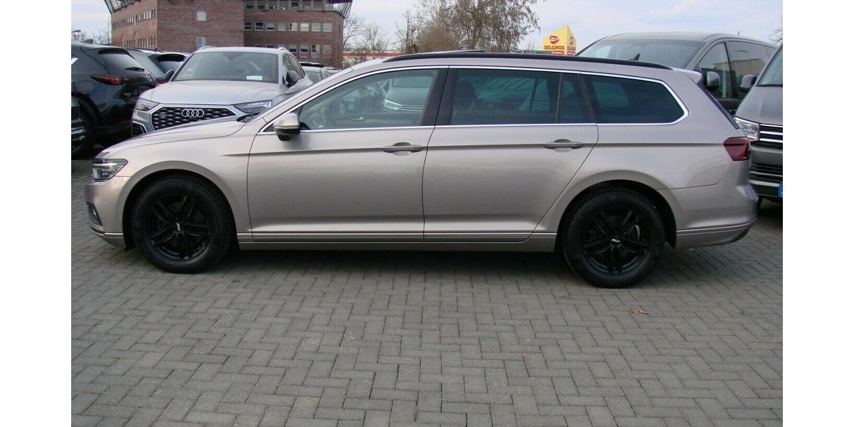VW Passat 2.0TDi Business Panorama ACC IQ.Light 142.589 km 15.980 &euro; Falkensee 14612
