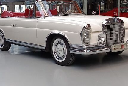 Mercedes-Benz 220 128.500 km 99.800 &euro; Berlin 10553