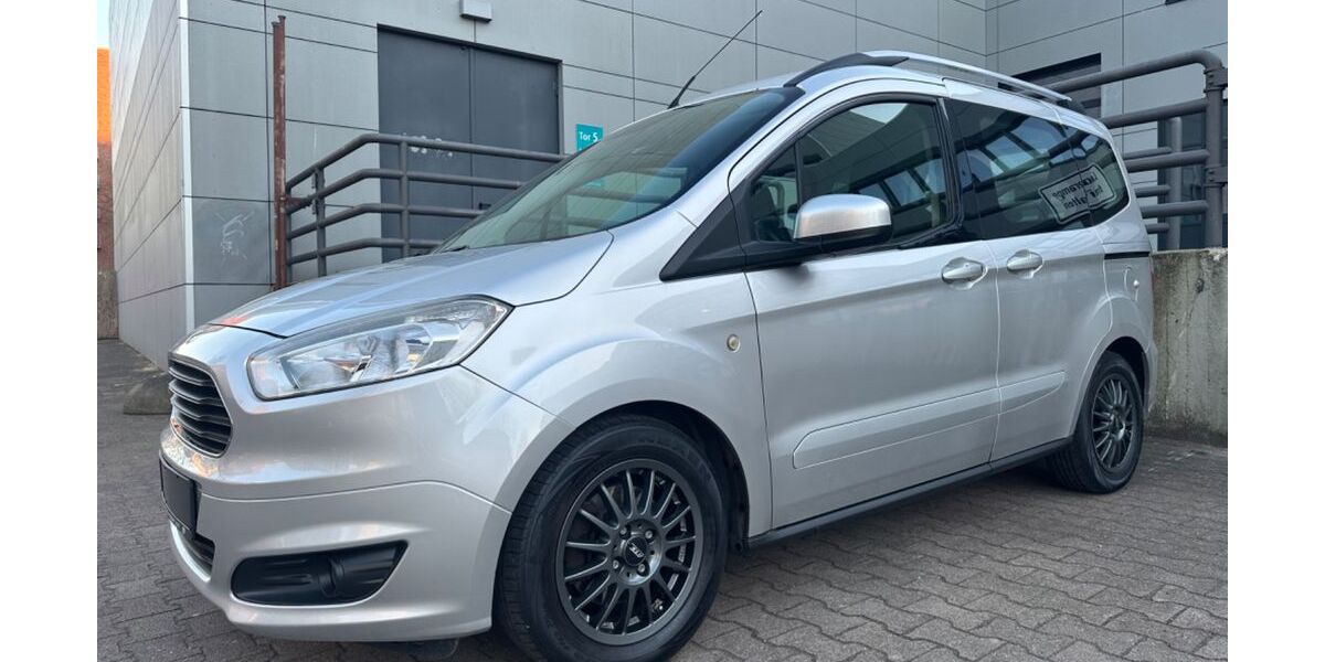 Ford Tourneo Courier 106.323 km 6.980 &euro; Berlin 13353