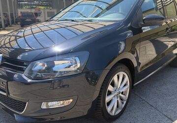 VW Polo 120.000 km 8.999 &euro; Berlin 12099