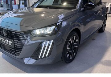 Peugeot 208 2.999 km 24.996 &euro; Potsdam 14482