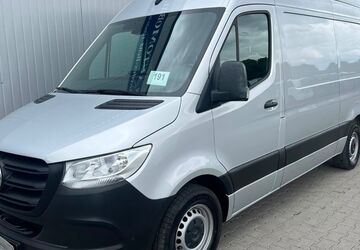 Mercedes-Benz Sprinter 43.625 km 29.999 &euro; Berlin 13055