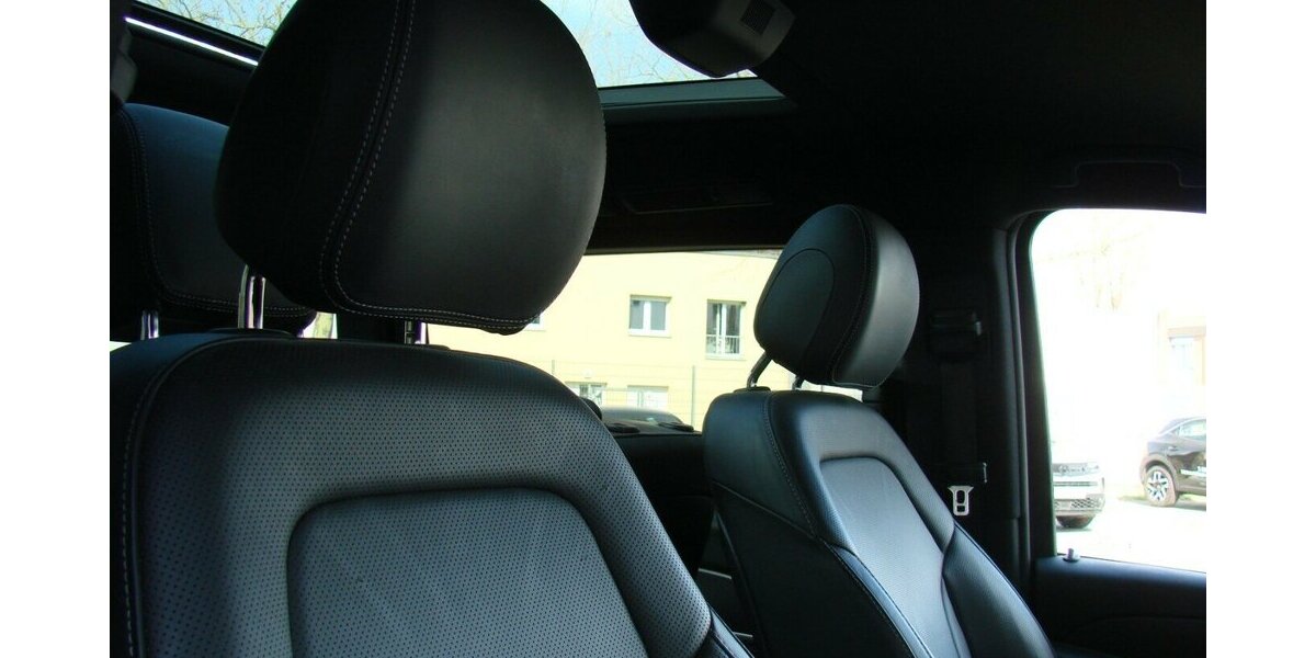 Mercedes-Benz V 300 d AMG 4Matic Pano Burmester Distronic LED SH 87.893 km 54.980 &euro; Falkensee 14612