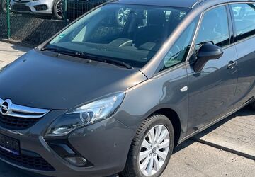 Opel Zafira Tourer 227.000 km 5.900 &euro; Berlin 13597