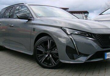 Peugeot 308 1.5 BlueHDi GT Premium ACC LED AHK Pano Focal 14.551 km 25.980 &euro; Falkensee 14612