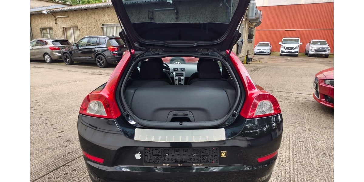 Volvo C30 1.6 D Drive Kinetic Klimaautomatic 175.171 km 3.999 &euro; Berlin 10247