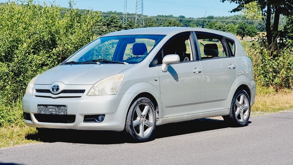 Toyota Corolla Verso 185.667 km 3.200 &euro; Berlin 13629