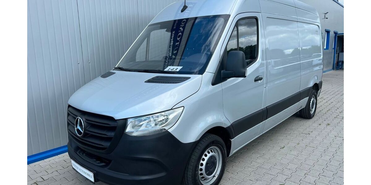 Mercedes-Benz Sprinter 43.602 km 27.899 &euro; Berlin 13055