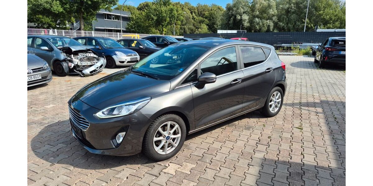 Ford Fiesta 73.710 km 9.350 &euro; Berlin 12307