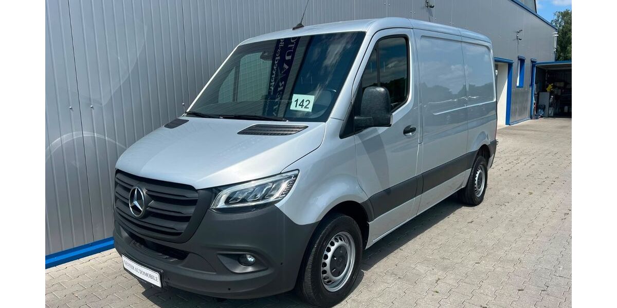 Mercedes-Benz Sprinter 199.326 km 23.199 &euro; Berlin 13055