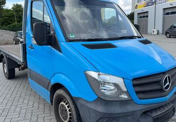 Mercedes-Benz Sprinter 73.700 km 9.900 &euro; Berlin 12681