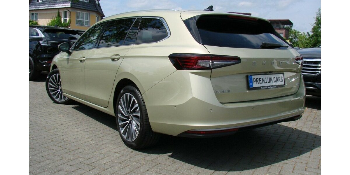 Skoda Superb 2.0TDi 4x4 L&K ACC SHZ LED AHK 360º HUD Can 25.989 km 38.880 &euro; Falkensee 14612