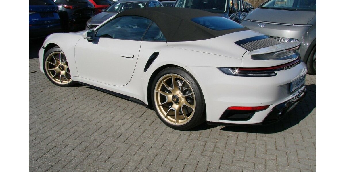 Porsche 992 Turbo S Matrix Burmester Keramik Lift ACC Memo 21.469 km 214.980 &euro; Falkensee 14612