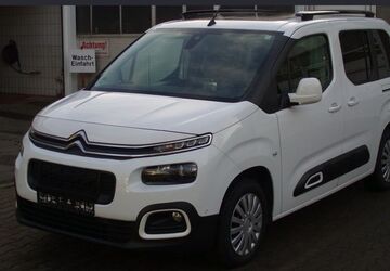 Citroen Berlingo 98.297 km 16.490 &euro; Berlin 13403
